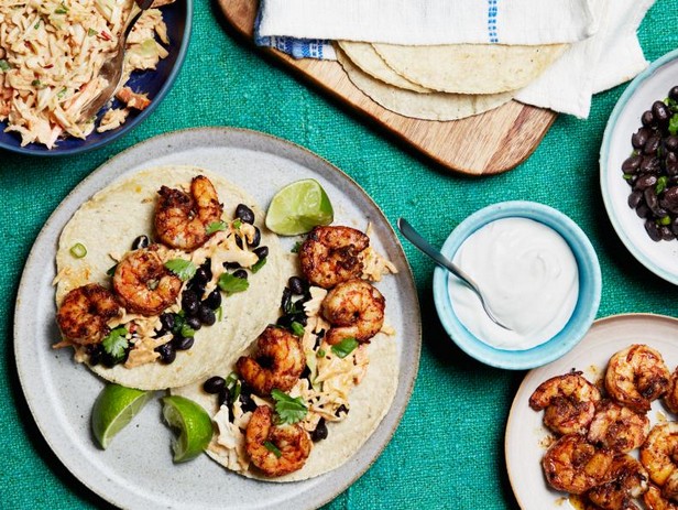 Garnelen-Tacos mit würzigem Krautsalat in 15 Minuten