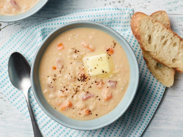 Weiße Bohnensuppe