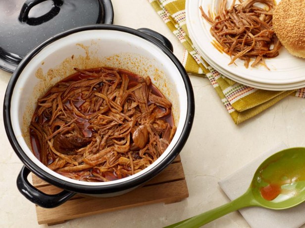 Pulled Pork in scharfer Soße