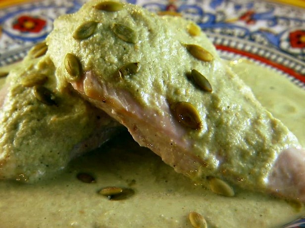 Hähnchen in grüner Pepi-Sauce