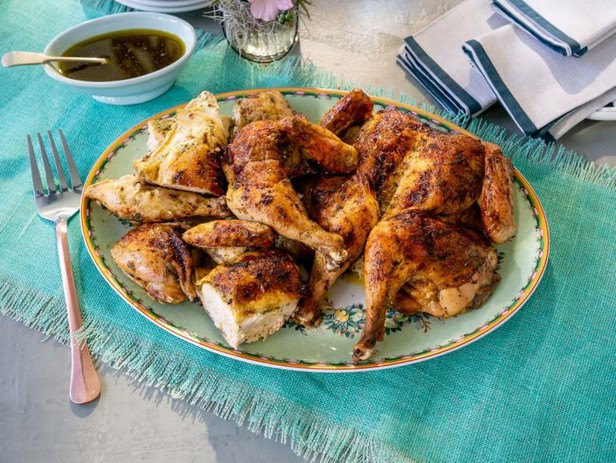 Hähnchen nach ländlicher Art aus dem Ofen