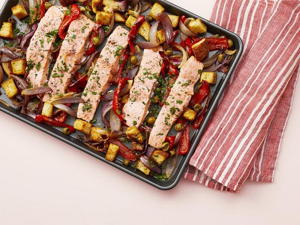 Gebackener Lachs nach spanischer Art