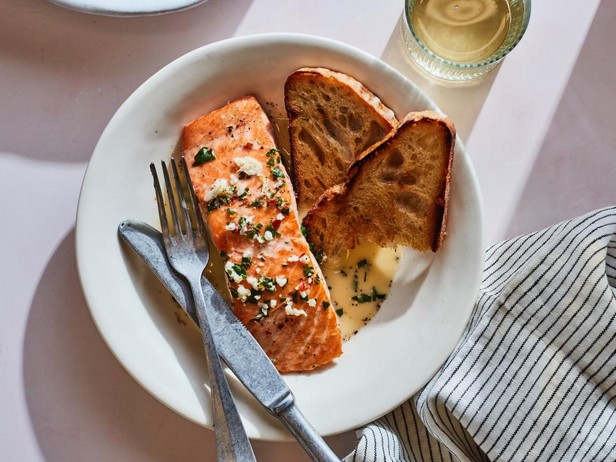 Lachsscampi in cremiger Sauce
