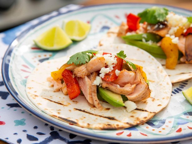 Gegrillte Lachs-Tacos