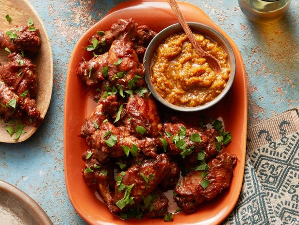 Philippinische Adobo-Hähnchenflügel